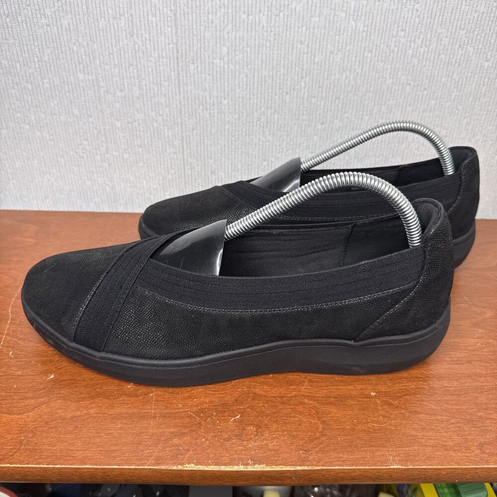 Clarks Cloudsteppers Breezesky Air Womens 11M Black Slip On Comfort Flat Shoes